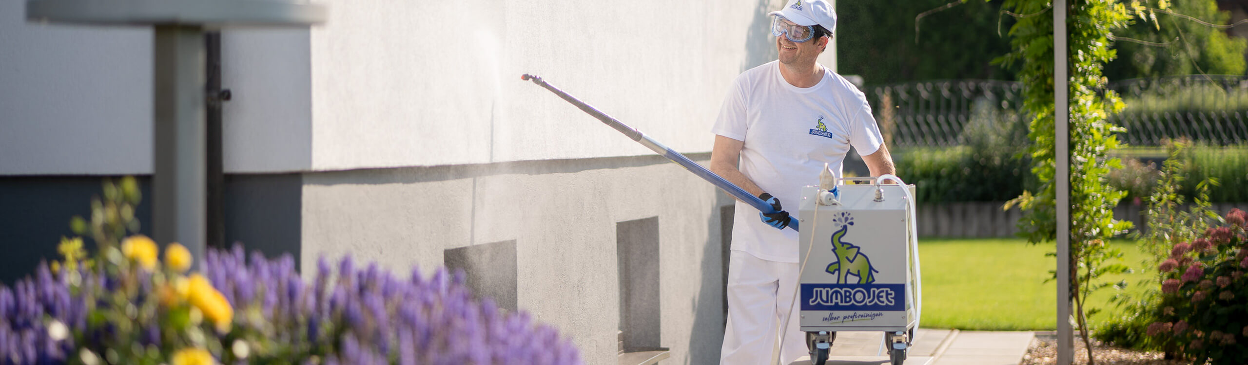 JumboJet® - Reinigung von Fassaden, Dächern und Aussenflächen